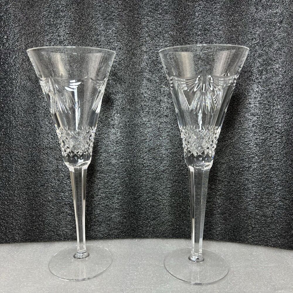 Pair of Waterford Crystal Millennium Collection Peace Dove Champagne Flutes Mint
